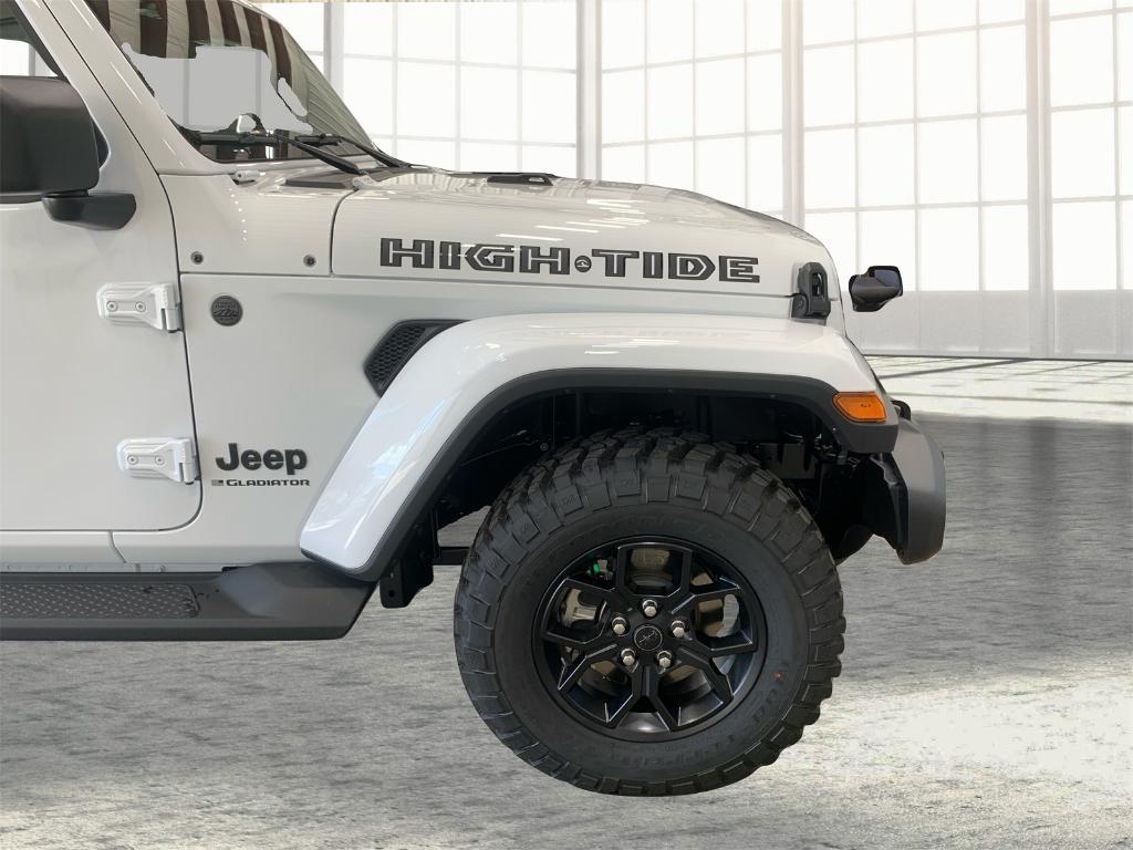 new 2025 Jeep Gladiator car, priced at $41,591