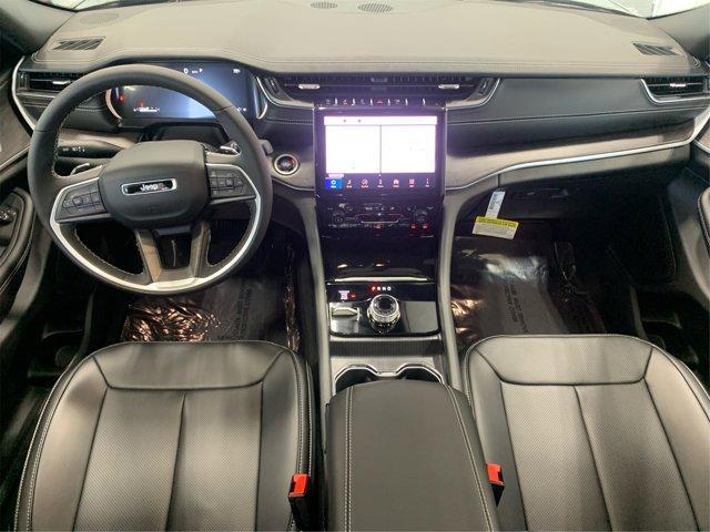 new 2025 Jeep Grand Cherokee car, priced at $47,837