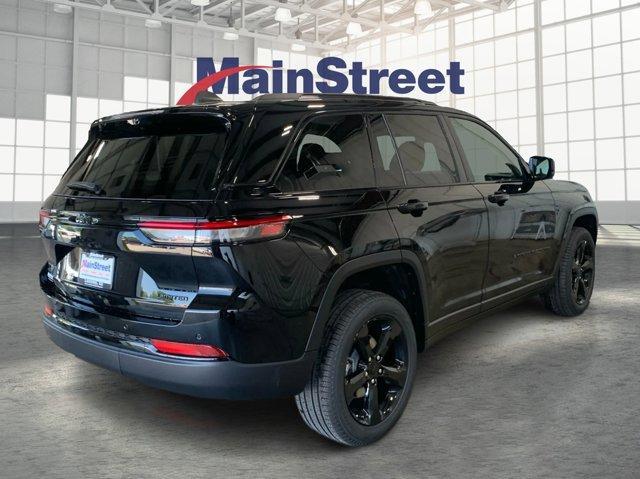 new 2025 Jeep Grand Cherokee car, priced at $47,837