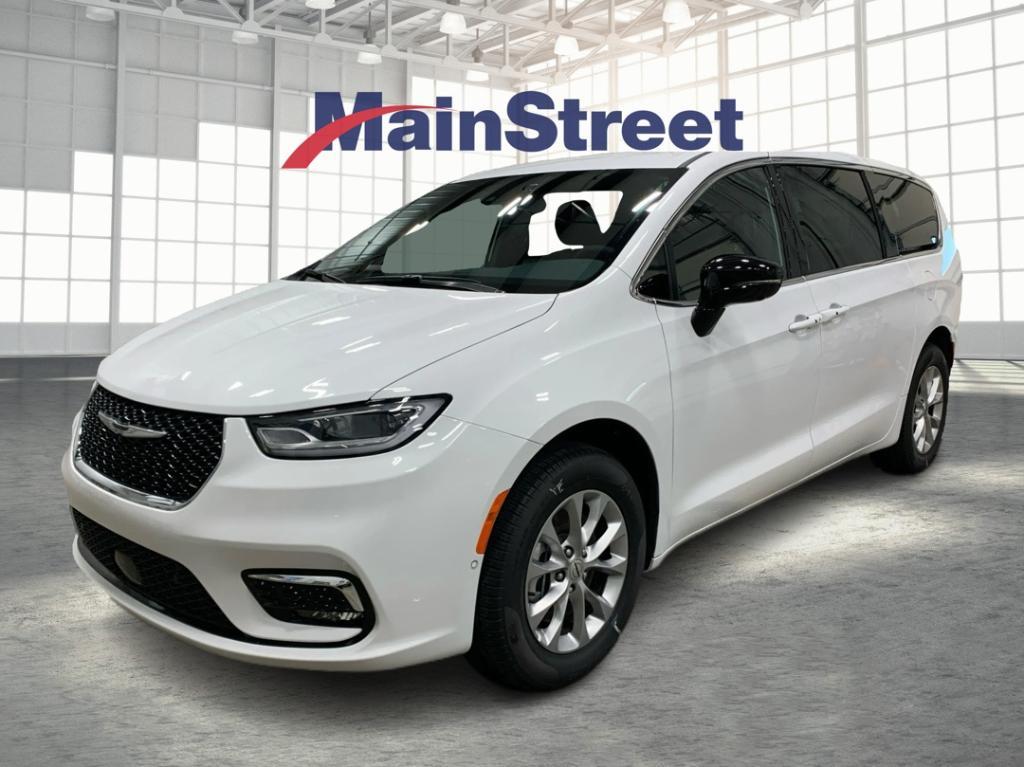 new 2025 Chrysler Pacifica car, priced at $38,342