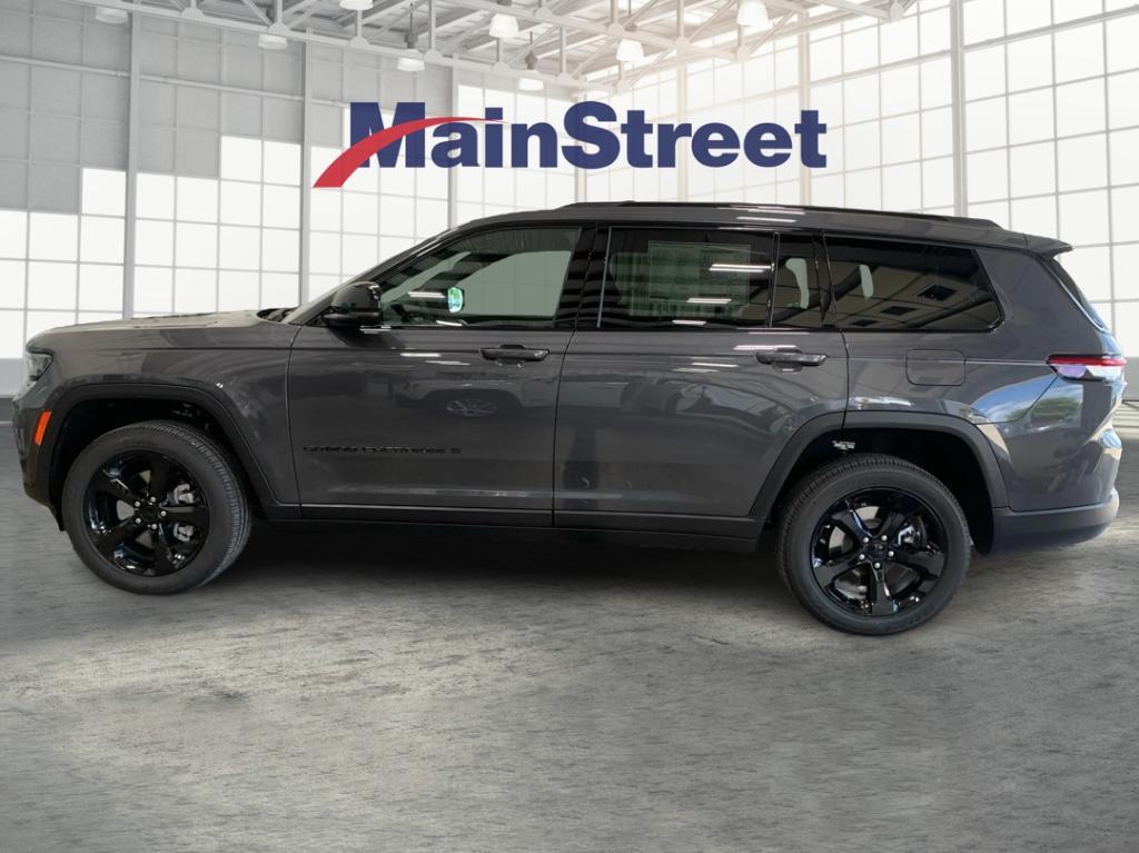 new 2025 Jeep Grand Cherokee L car, priced at $43,019