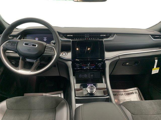 new 2025 Jeep Grand Cherokee L car, priced at $43,019