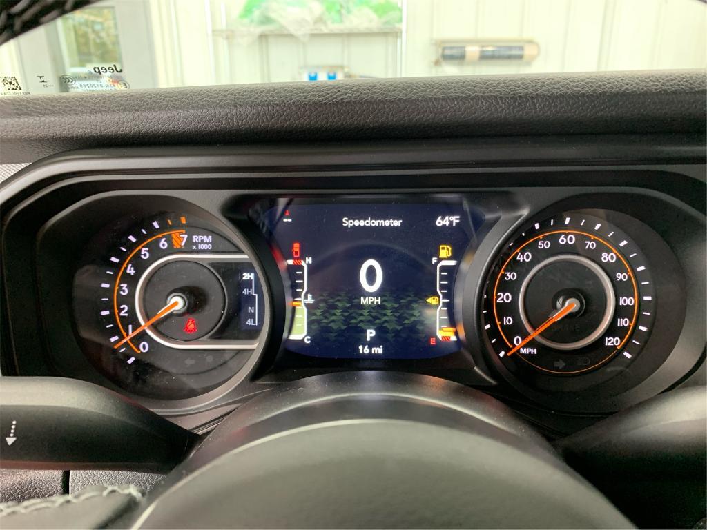 new 2025 Jeep Gladiator car, priced at $43,312