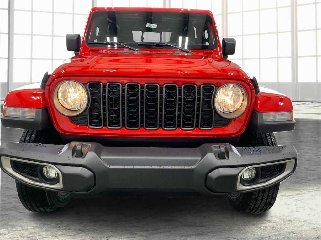 new 2025 Jeep Gladiator car, priced at $43,312
