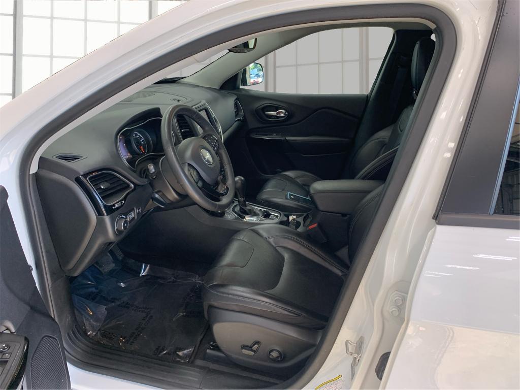 used 2023 Jeep Cherokee car, priced at $21,543