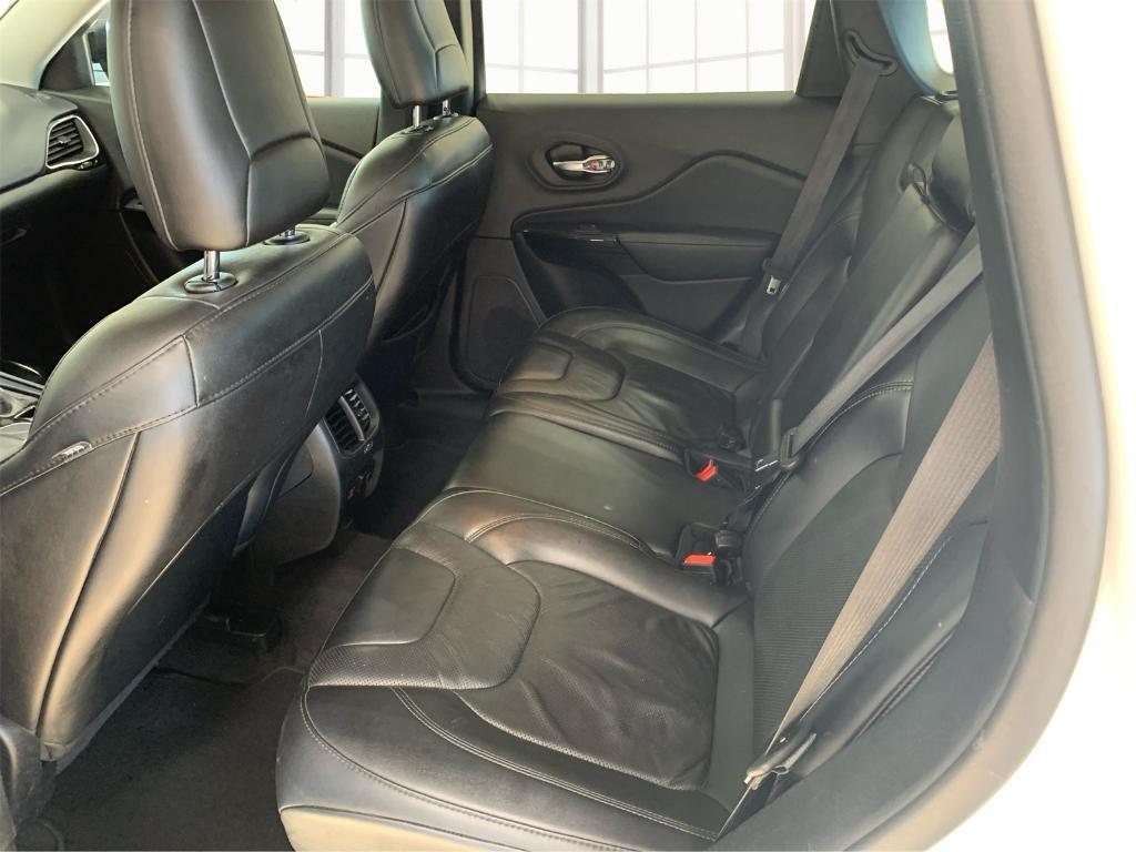 used 2023 Jeep Cherokee car, priced at $21,543