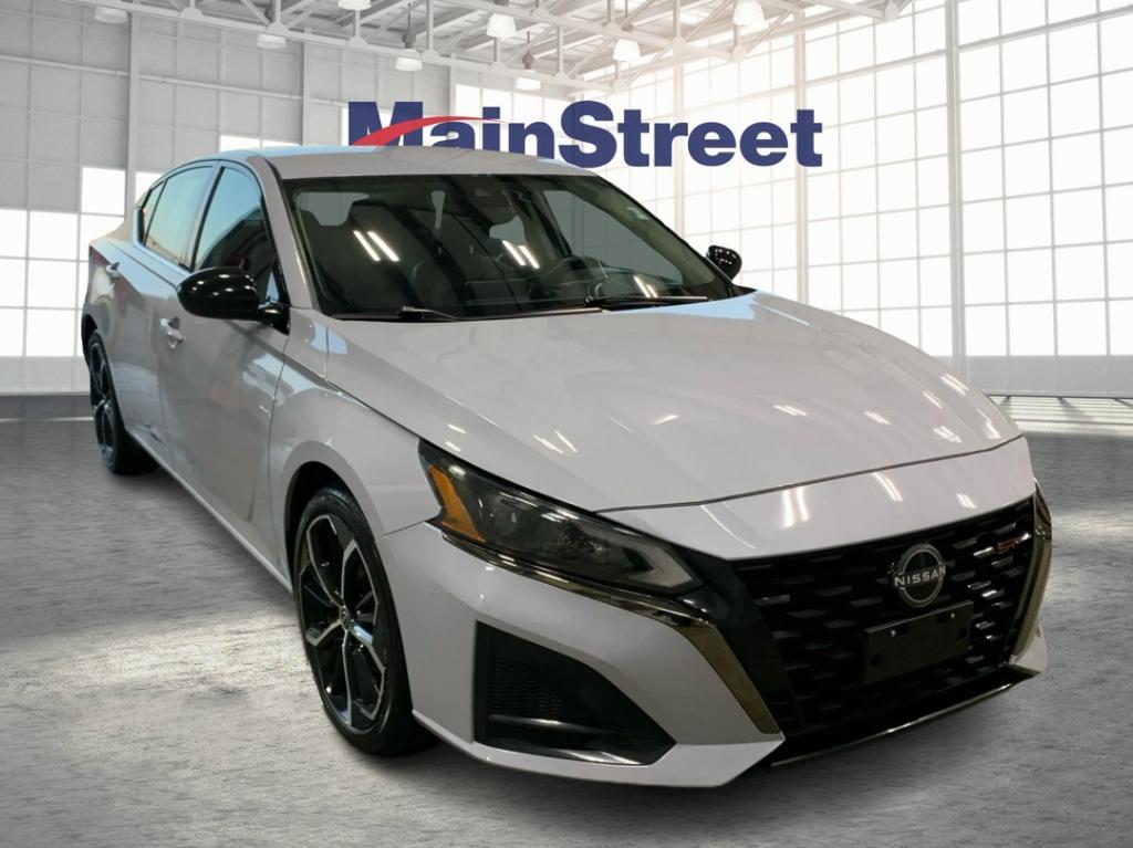 used 2023 Nissan Altima car, priced at $20,377