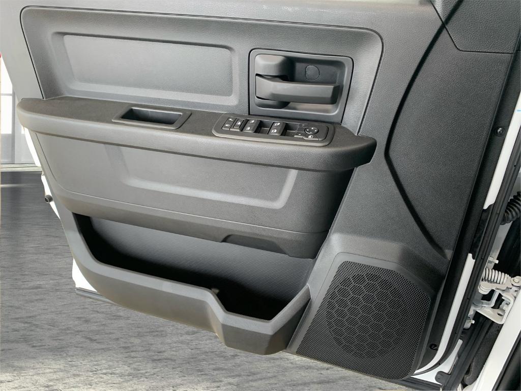 new 2025 Ram 2500 car, priced at $61,297