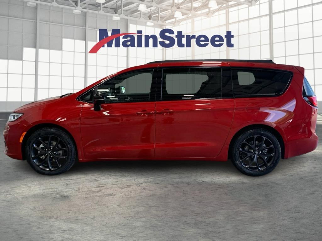 new 2026 Chrysler Pacifica car, priced at $47,153
