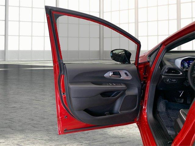 new 2026 Chrysler Pacifica car, priced at $48,903