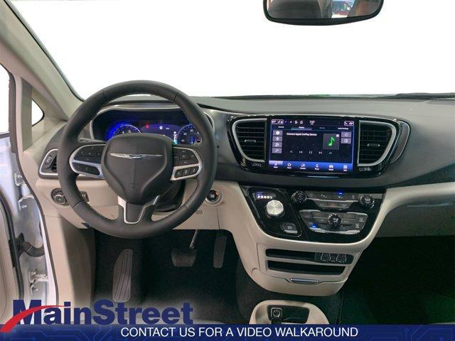 used 2024 Chrysler Pacifica car, priced at $29,393