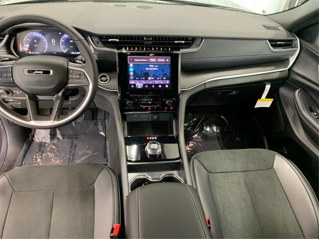 used 2025 Jeep Grand Cherokee L car, priced at $45,319