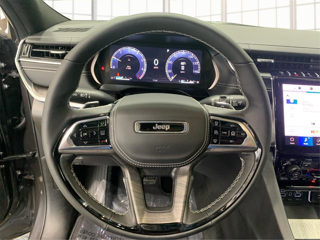 used 2025 Jeep Grand Cherokee L car, priced at $55,006