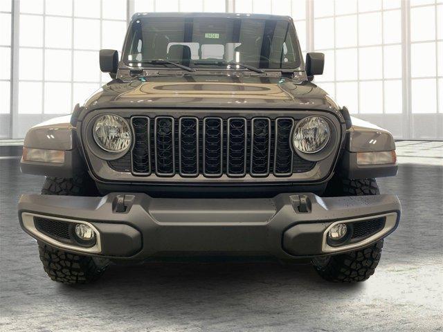 new 2025 Jeep Gladiator car, priced at $42,127