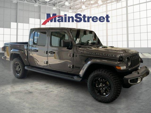 new 2025 Jeep Gladiator car, priced at $42,127
