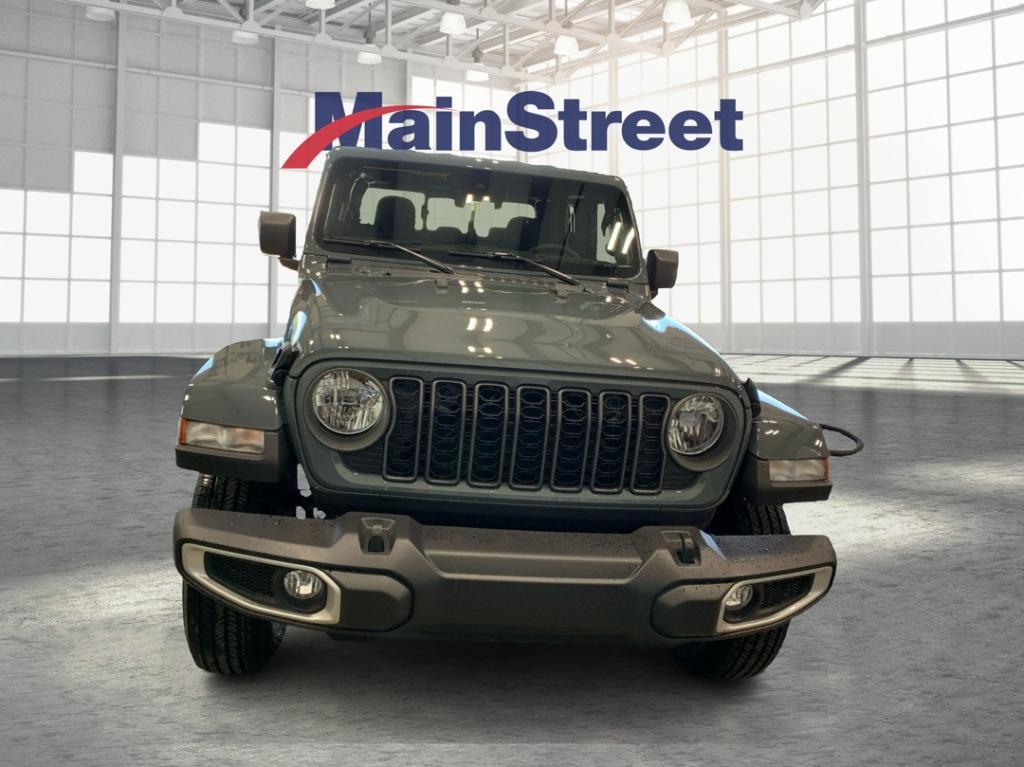new 2025 Jeep Gladiator car, priced at $44,812