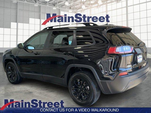 used 2023 Jeep Cherokee car, priced at $22,182