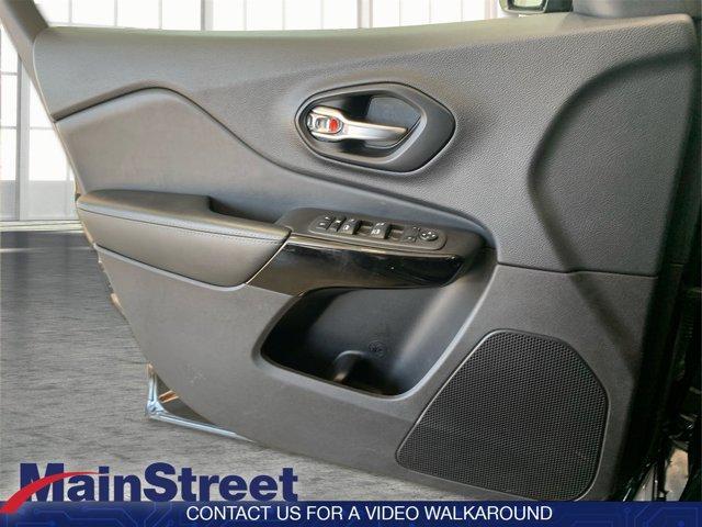 used 2023 Jeep Cherokee car, priced at $22,182