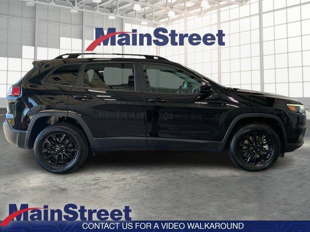 used 2023 Jeep Cherokee car, priced at $22,182