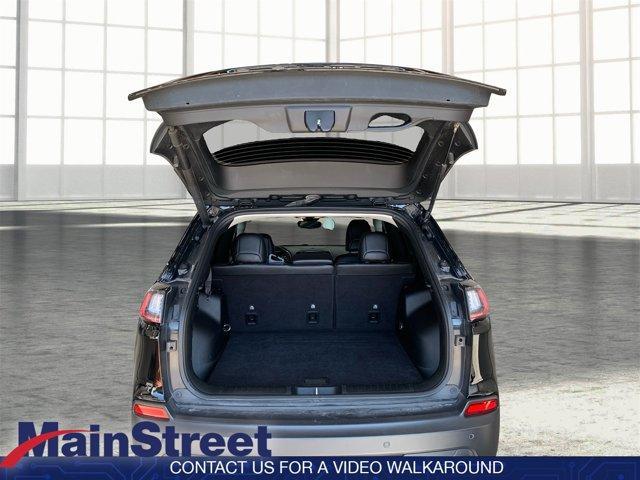 used 2023 Jeep Cherokee car, priced at $22,182