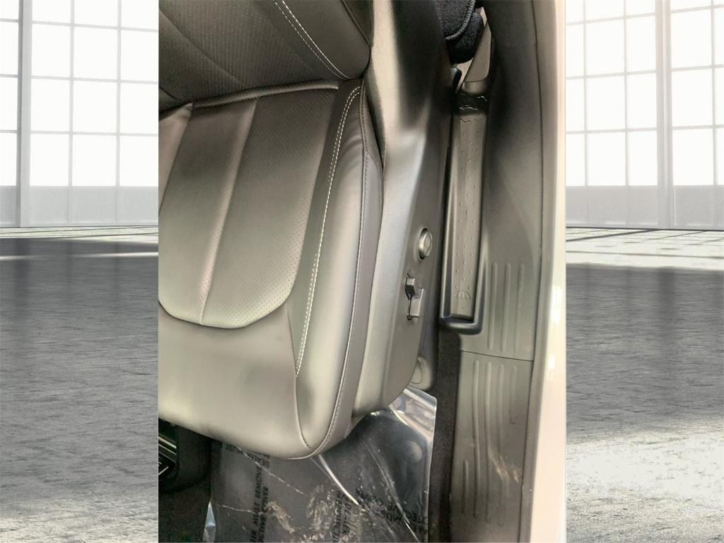 new 2026 Chrysler Pacifica car, priced at $40,773