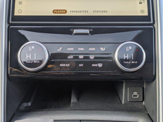 used 2024 Land Rover Discovery car, priced at $54,877