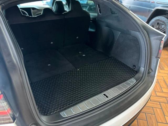 used 2018 Tesla Model X car