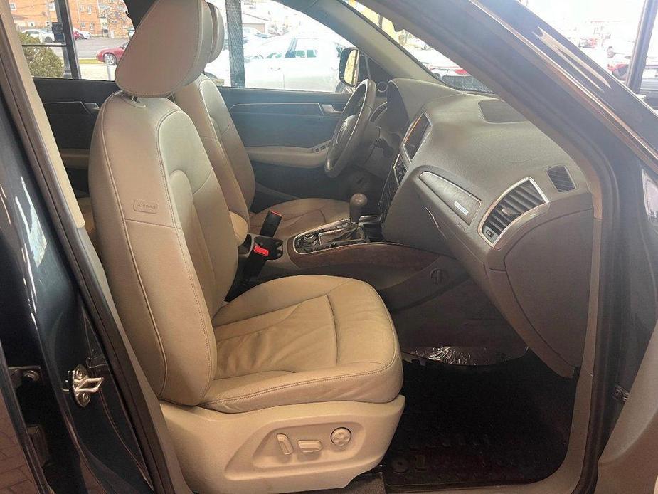 used 2011 Audi Q5 car, priced at $7,980