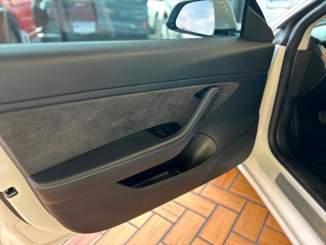 used 2018 Tesla Model 3 car