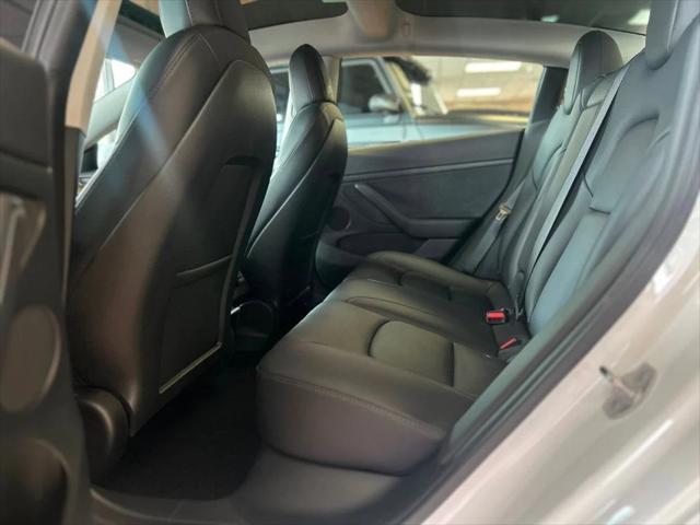 used 2022 Tesla Model 3 car
