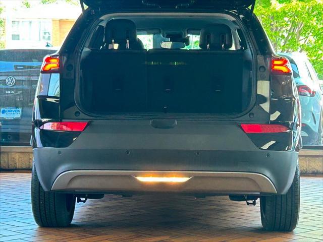 used 2022 Chevrolet Bolt EUV car, priced at $18,980