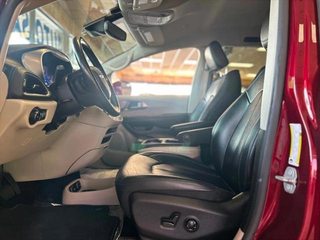 used 2021 Chrysler Pacifica Hybrid car, priced at $17,980