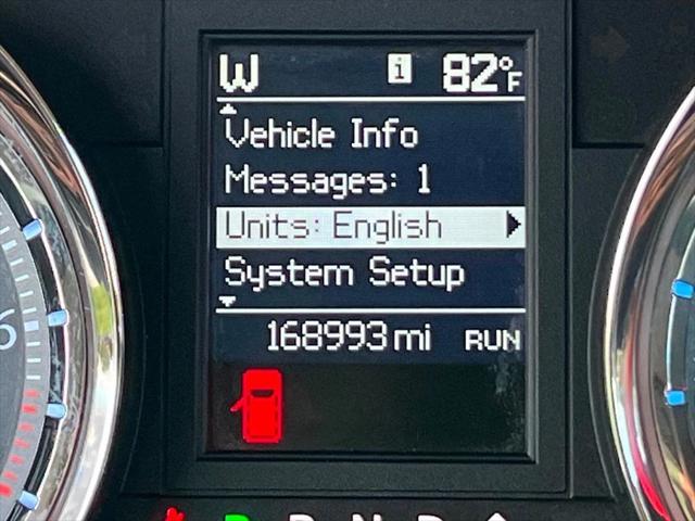 used 2011 Chrysler Town & Country car