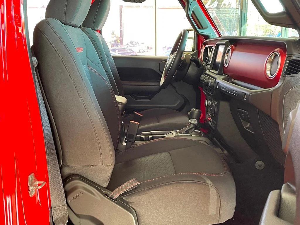 used 2022 Jeep Wrangler Unlimited car, priced at $36,980