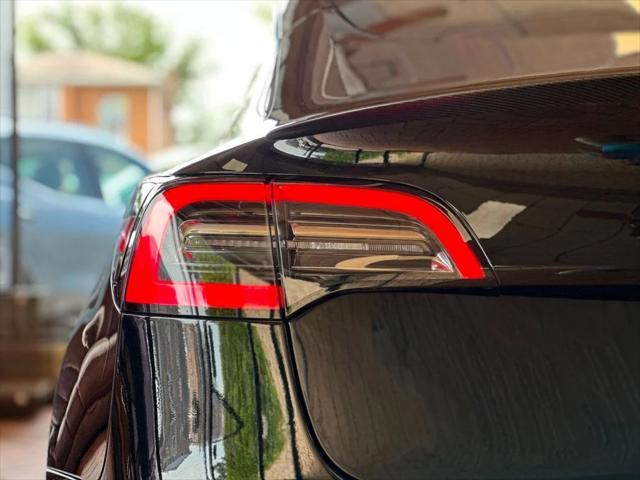 used 2021 Tesla Model 3 car, priced at $20,980