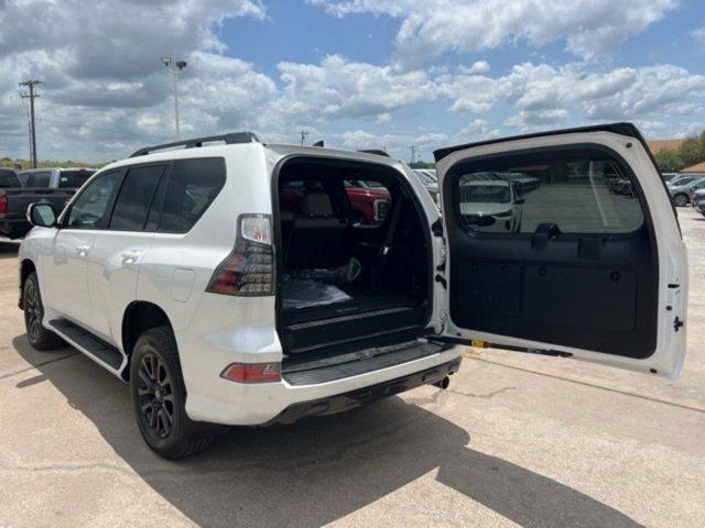 used 2023 Lexus GX 460 car, priced at $57,400