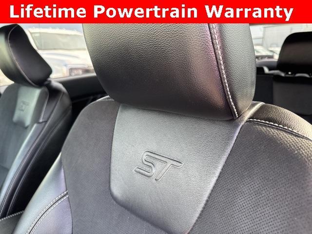 used 2022 Ford Edge car, priced at $30,400