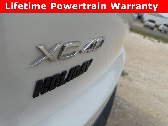 used 2020 Volvo XC40 car, priced at $20,700