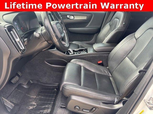 used 2020 Volvo XC40 car, priced at $20,700
