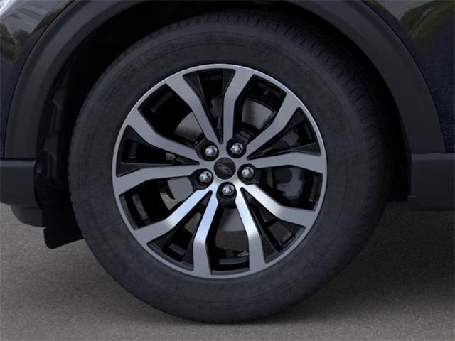 new 2025 Ford Explorer car, priced at $42,545