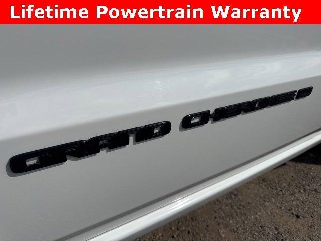used 2022 Jeep Grand Cherokee WK car, priced at $27,400