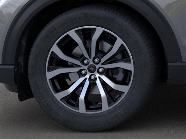 new 2025 Ford Explorer car, priced at $42,557