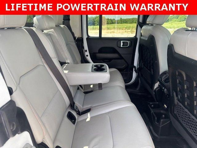 used 2021 Jeep Gladiator car, priced at $33,300