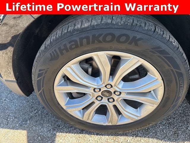 used 2023 Ford Edge car, priced at $22,000