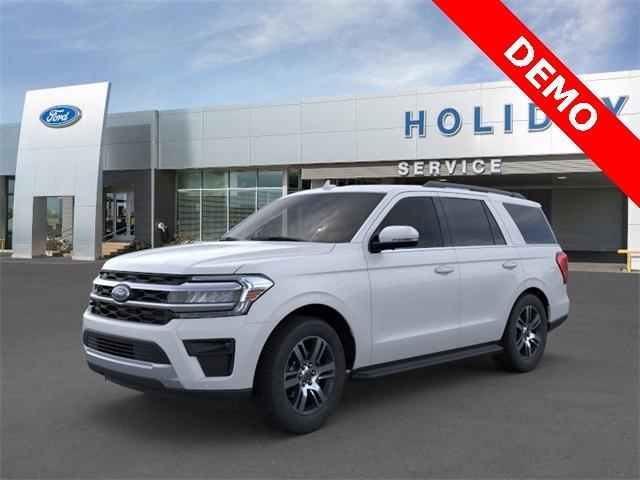 new 2024 Ford Expedition car, priced at $53,987