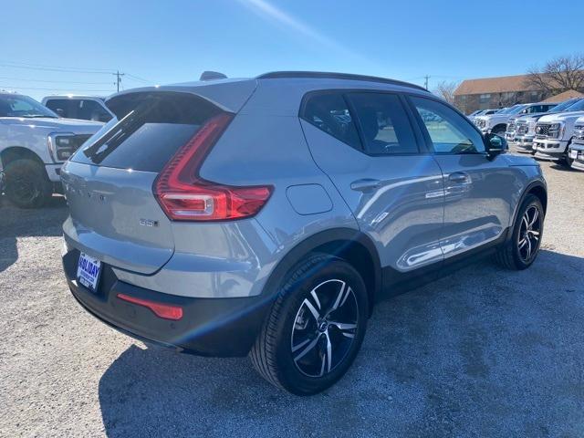 used 2024 Volvo XC40 car, priced at $33,400