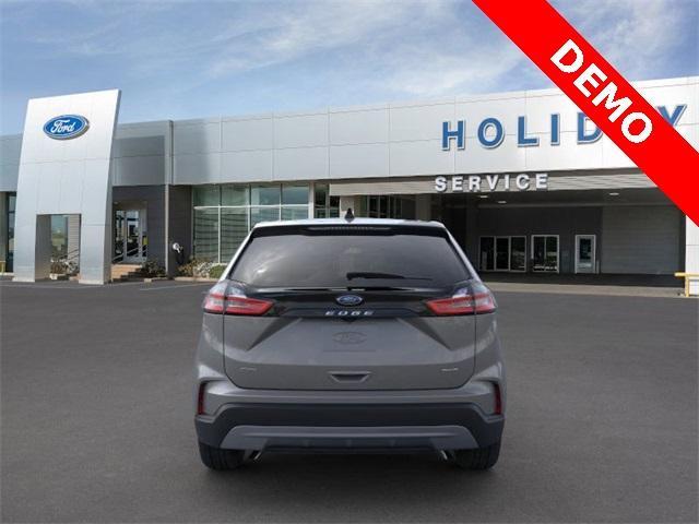 new 2024 Ford Edge car, priced at $32,295