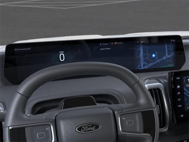 new 2025 Ford Expedition car, priced at $77,095
