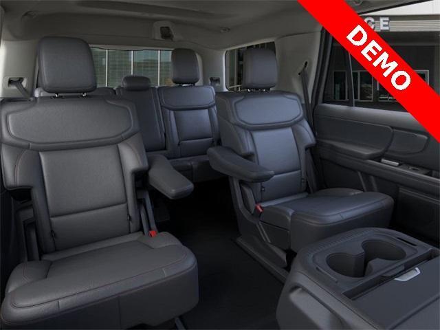 new 2025 Ford Expedition car, priced at $62,995