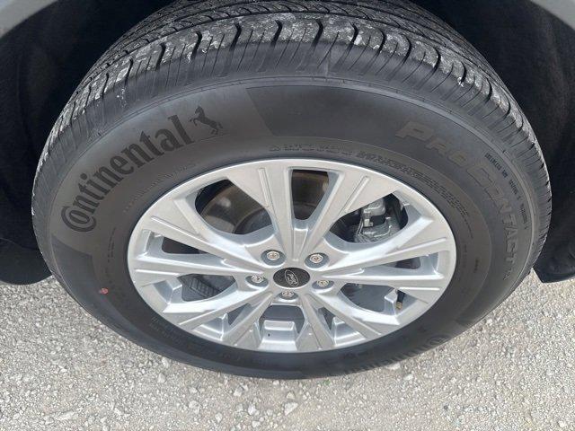 used 2024 Ford Escape car, priced at $21,400
